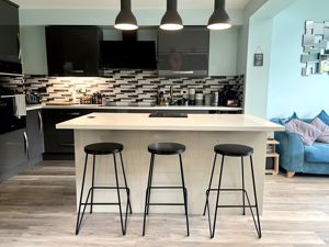 Photo 21- click for photo gallery